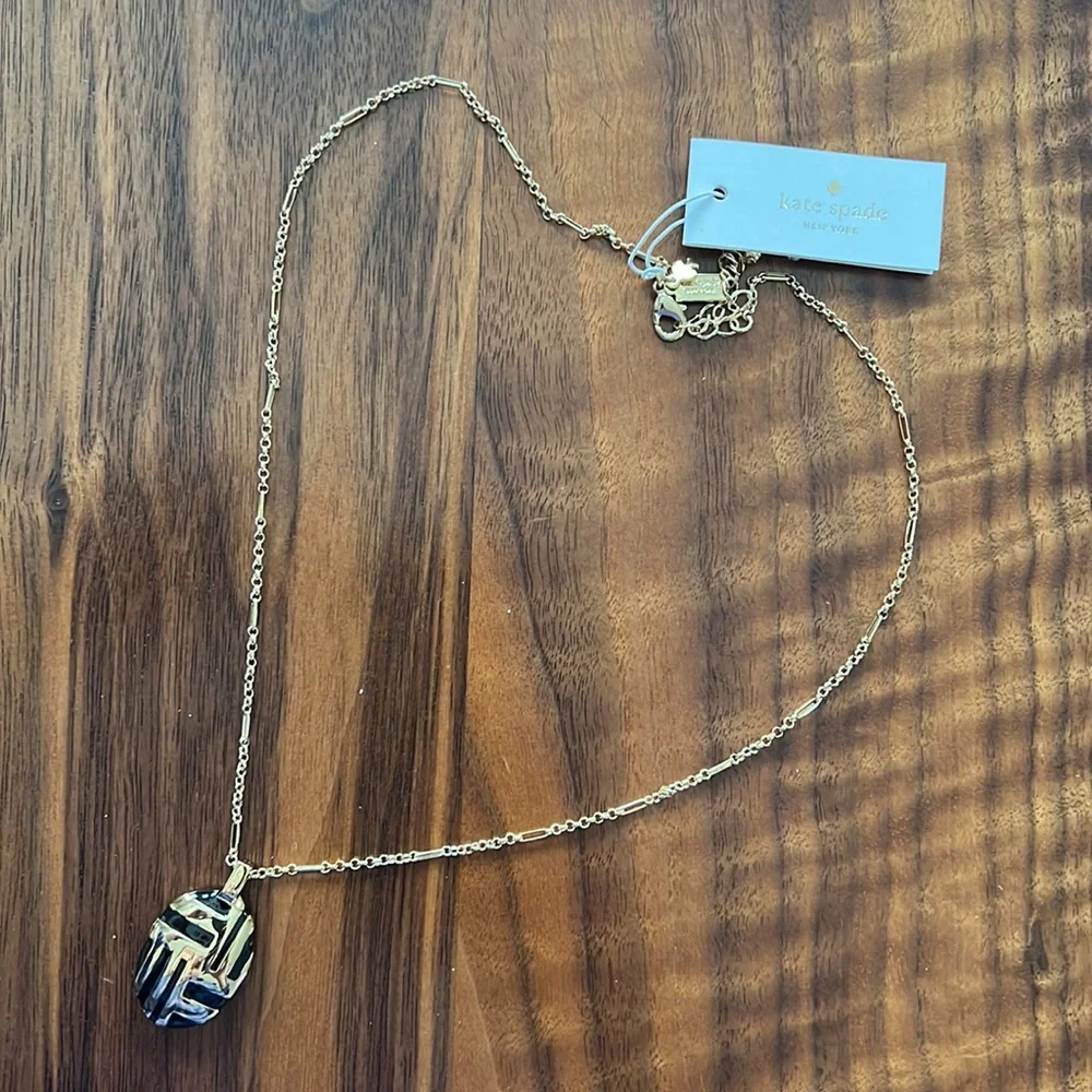 Kate Spade pendant NWT and dust bag - Picture 5 of 5